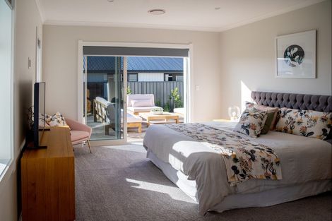 Photo of property in 129 Arataki Road, Havelock North, 4130