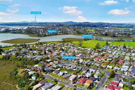 Photo of property in 24 Cobham Crescent, Kelston, Auckland, 0602