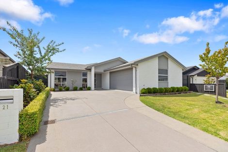Photo of property in 21 Kahuparere Crescent, Pyes Pa, Tauranga, 3112