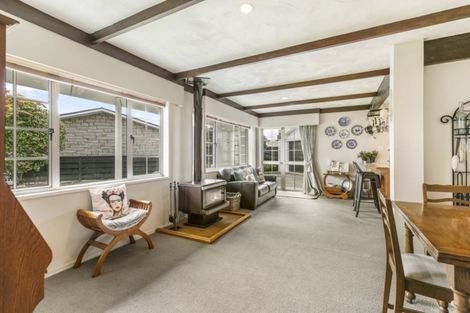 Photo of property in 57 Wordsworth Street, Leamington, Cambridge, 3432