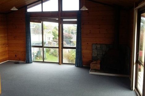 Photo of property in 21 Weggery Drive, Waikanae Beach, Waikanae, 5036