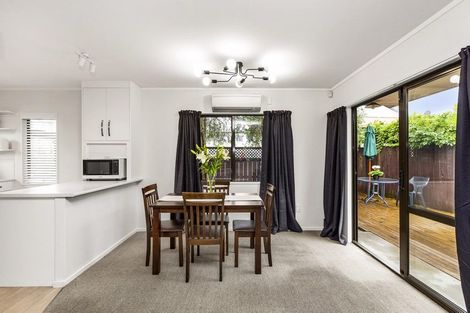 Photo of property in 99b Nixon Street, Hamilton East, Hamilton, 3216