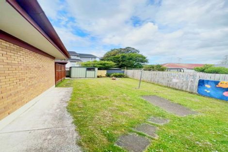 Photo of property in 2/42 Galvan Avenue, Sunnyhills, Auckland, 2010