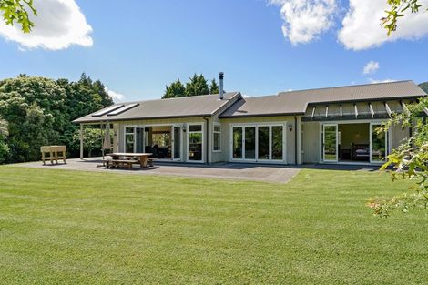 Photo of property in 58 Settlement Road, Te Horo, Otaki, 5582