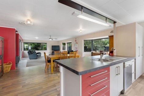 Photo of property in 26 Dalwood Grove, Highbury, Palmerston North, 4412