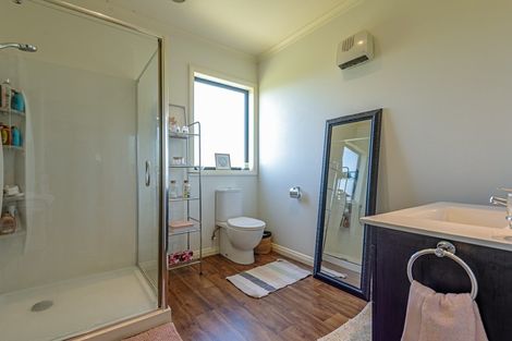 Photo of property in 17 Angus Lane, Tokomaru, Palmerston North, 4474