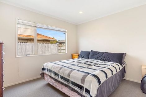 Photo of property in 12 Orbit Place, Flat Bush, Auckland, 2019