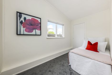 Photo of property in 1/13 Blanes Road, Weymouth, Auckland, 2103