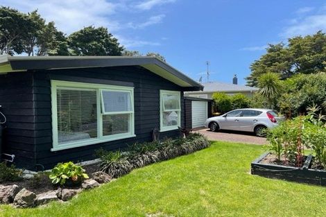 Photo of property in 62 Sylvia Road, Hillcrest, Auckland, 0627