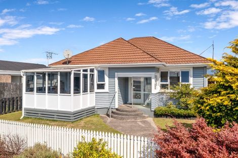 Photo of property in 62 Rewa Street, Inglewood, 4330