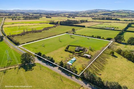 Photo of property in 52 Reserve Road, Balcairn, Amberley, 7481