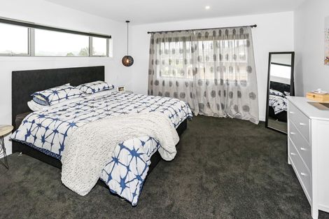 Photo of property in 28 Hillpark Drive, Pokeno, 2402