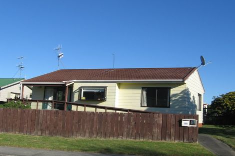 Photo of property in 17a Pukeko Street, Paraparaumu, 5032