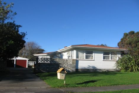Photo of property in 18 Saturn Crescent, Milson, Palmerston North, 4414