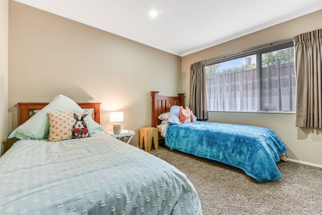 Photo of property in 27 Heathfield Avenue, Huntington, Hamilton, 3210