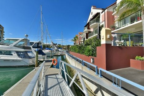 Photo of property in 128 Harbour Village Drive, Gulf Harbour, Whangaparaoa, 0930