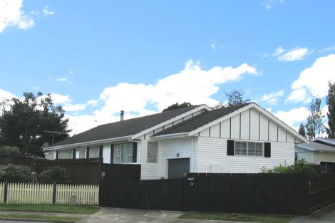 Photo of property in 27 Blueberry Grove, Timberlea, Upper Hutt, 5018