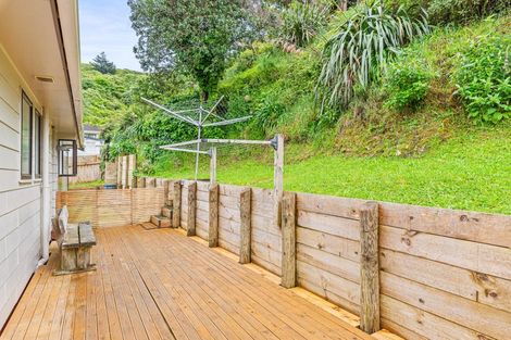 Photo of property in 18 Forglen Place, Tawa, Wellington, 5028