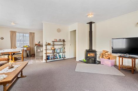 Photo of property in 90 Pohutukawa Drive, Owhata, Rotorua, 3010