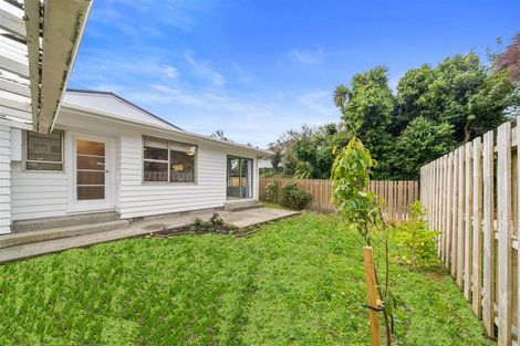 Photo of property in 26 Coates Street, Tawa, Wellington, 5028