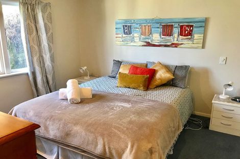 Photo of property in 7 Onslow Road, Khandallah, Wellington, 6035