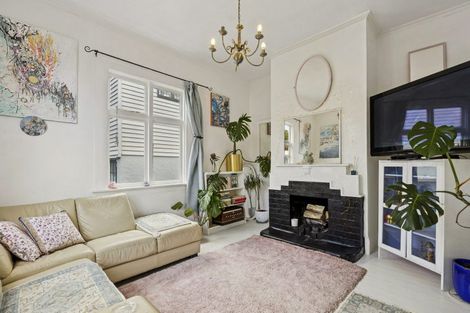 Photo of property in 16 Meadow Street, Mornington, Dunedin, 9011