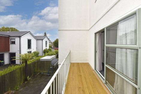 Photo of property in 4/252 Worcester Street, Christchurch Central, Christchurch, 8011