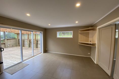 Photo of property in 207 Schnapper Rock Road, Schnapper Rock, Auckland, 0632