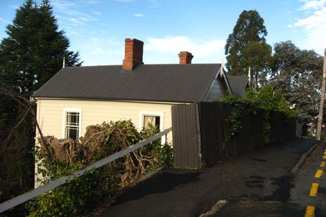 Photo of property in 143 Queen Street, North Dunedin, Dunedin, 9016