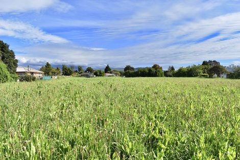 Photo of property in 228-230 Mill Road, Otaki, 5512