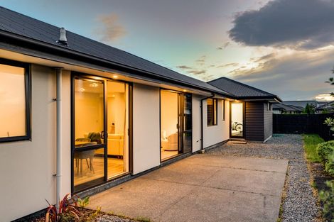 Photo of property in 11 Little Gem Road, Hornby, Christchurch, 8025