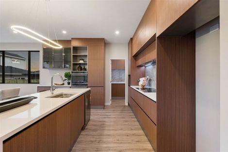 Photo of property in 28 Longshore Drive, Long Bay, Auckland, 0630