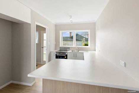 Photo of property in 95c Verbena Road, Birkdale, Auckland, 0626