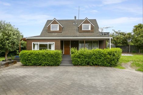 Photo of property in 1 Green Place, Richmond Heights, Taupo, 3330