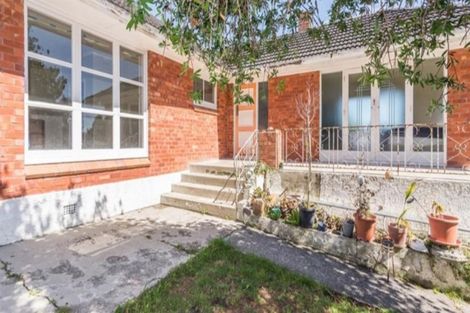 Photo of property in 171a Titirangi Road, New Lynn, Auckland, 0600