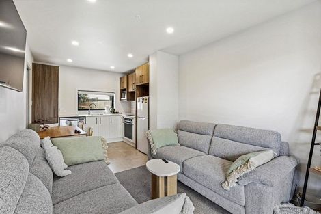 Photo of property in 3/20 Moor Avenue, Te Atatu Peninsula, Auckland, 0610