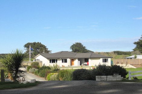 Photo of property in 485 Waitarere Beach Road, Waitarere, Levin, 5574