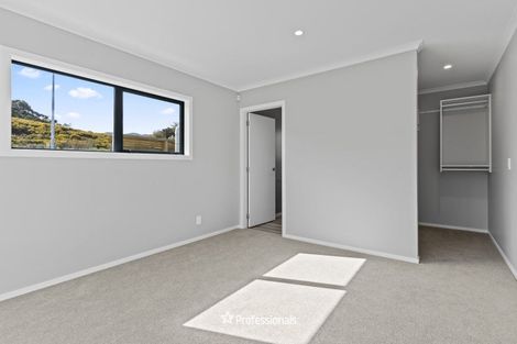 Photo of property in 38 Harry Martin Lane, Wainuiomata, Lower Hutt, 5014