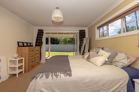 Photo of property in 14 Ash Avenue, Albert Town, Wanaka, 9305