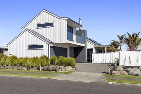 Photo of property in 57 Dillon Drive, Bell Block, New Plymouth, 4312