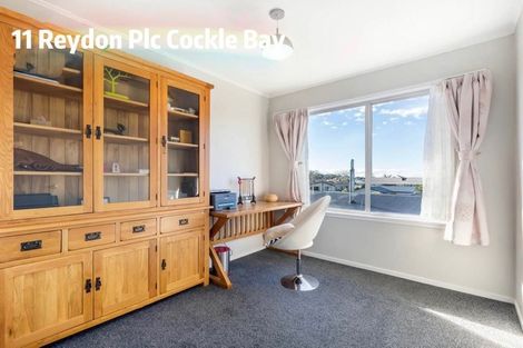 Photo of property in 11 Reydon Place, Cockle Bay, Auckland, 2014