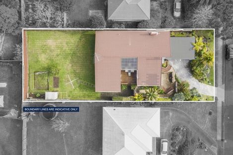 Photo of property in 30 Mayfair Crescent, Mairangi Bay, Auckland, 0630