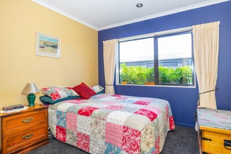 Photo of property in 22 Woodley Street, Twizel, 7999