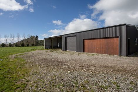 Photo of property in 1059d Winton Lorneville Highway, Lochiel, Winton, 9781