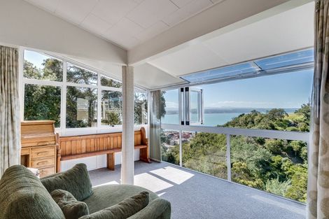 Photo of property in 2/3 Lighthouse Road, Bluff Hill, Napier, 4110