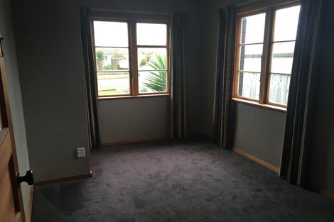 Photo of property in 32 Rangiora Avenue, Roslyn, Palmerston North, 4414