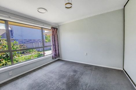 Photo of property in 22 Sevenoaks Drive, Bryndwr, Christchurch, 8053