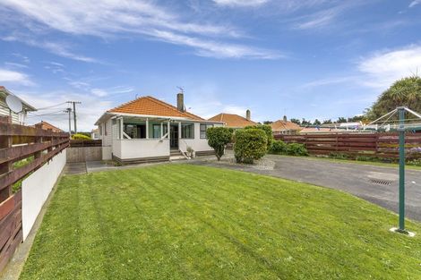 Photo of property in 5 Lincoln Place, Levin, 5510