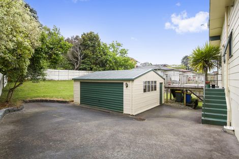 Photo of property in 14 Sari Place, Massey, Auckland, 0614
