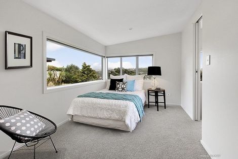 Photo of property in 83a Nevay Road, Miramar, Wellington, 6022